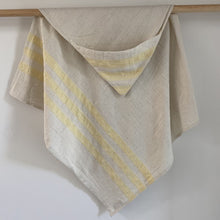 Indlæs billede til gallerivisning Babyhåndklæde med hætte (flere farver)